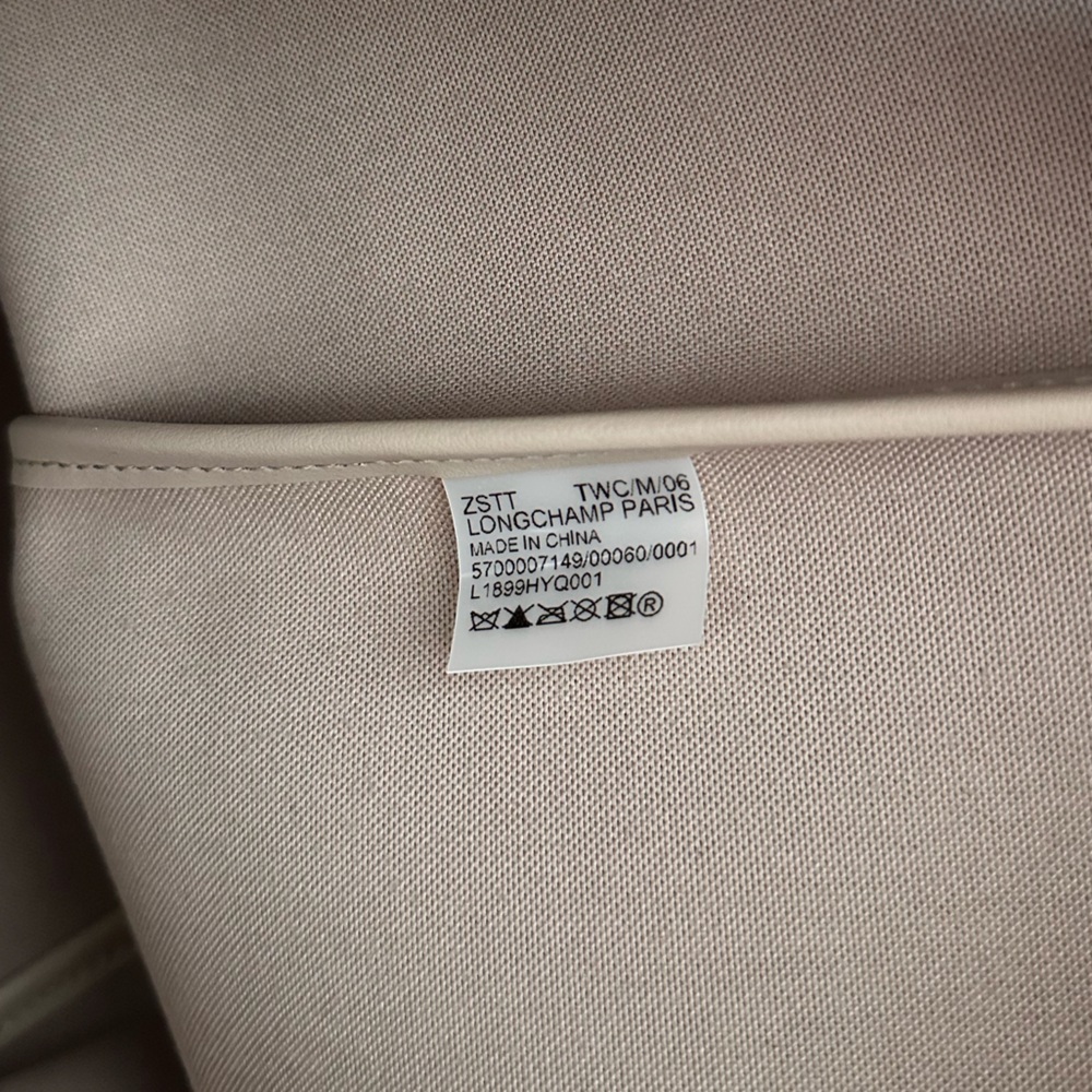 Longchamp Large Le Pilage City Tote - Picture 7 of 10